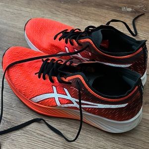 Asics Magic Speed